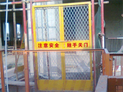 施工电梯门7.jpg